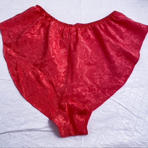 Victoria’s Secret vintage coral satin flutter panty L - Picture 9 of 9